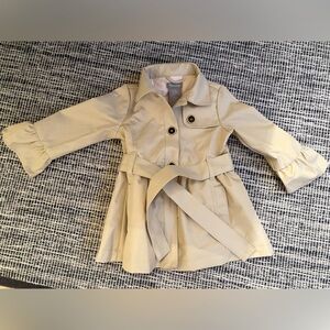 NWT - Tahari Belted Trench Coat